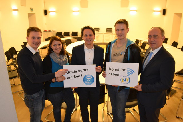 JVP-Stadtobmann-Stv. Florian Krumböck, JVP-Bezirksobfrau Michaela Prisching, StR Markus Krempl-Spörk, JVP-Stadtobmann Manuel Schlaffer und Vzbgm. Matthias Adl