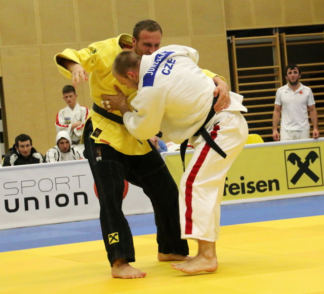 MAYER Christoph (JU) gegen JURECKA Alexandr (UJZ)