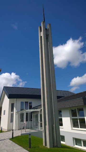 Neue Kapelle mit Portal