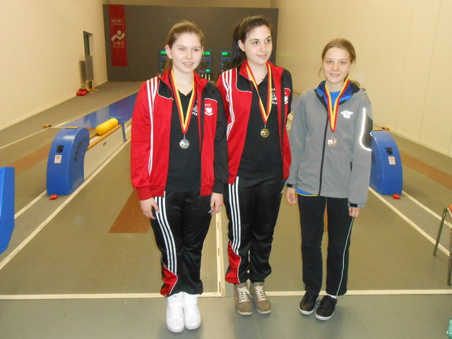 U14-Mädchen: Lisa-Marie Pimperl, Simone Seybold, Jaqueline Hack | Foto: BSKV