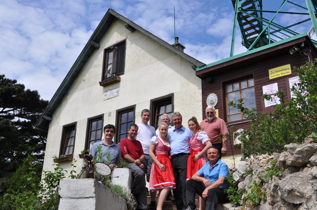 Der seit einem Jahr neu eingesetzte Vorstand des Gebirgsvereins Baden, Eigentümer der Proksch-Hütte | Foto: Gebirgsverein Baden