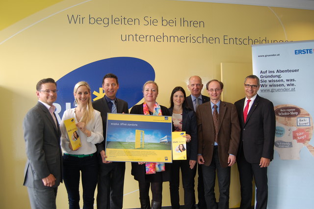 Martin Steininger (Venionaire), Elisabeth Heller (Lady Sunshine und Mister Moon), LA Kurt Hackl, Petra Patzelt (RIZ), Katharina Pühringer (CONDA), Roland Gehbauer (Gründercenter ERSTE), Peter Pfaffel (RIZ), Wolfgang Seltenhammer (ERSTE) | Foto: RIZ