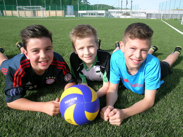 v.l.n.r.: Florian Hartmann, Simon Eder und Jakob Sonnleitner (Schüler aus der 1b Klasse des BG/BRG Rohrbach)