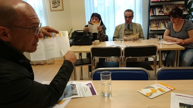 Herr Mag. Günter Brandstetter vom Amt der Oö. Landesregierung, von der Direktion für Bildung und Gesellschaft, konkret vom Referat für Erwachsenenbildung war dieses Mal als Gast ebenfalls dabei!