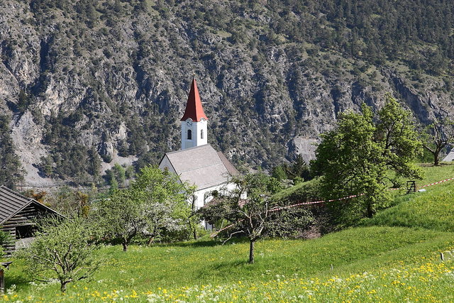 Blick hinunter zum Dorf Imsterberg