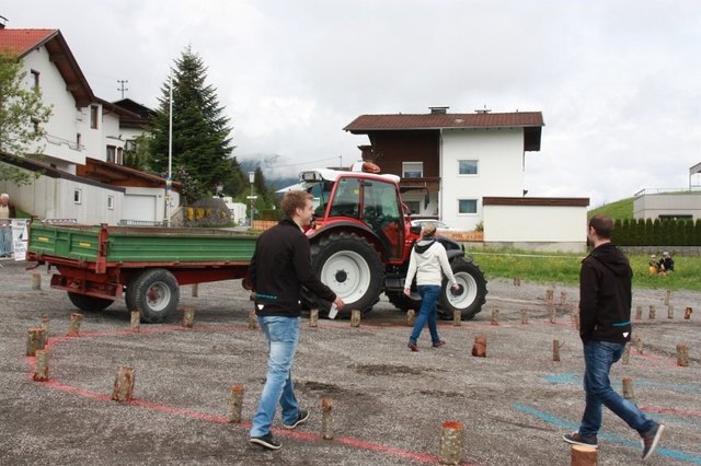 Schwieriger Parcours: Hie rmussten alle TeilnehmerInnen durch! | Foto: JB/LJ