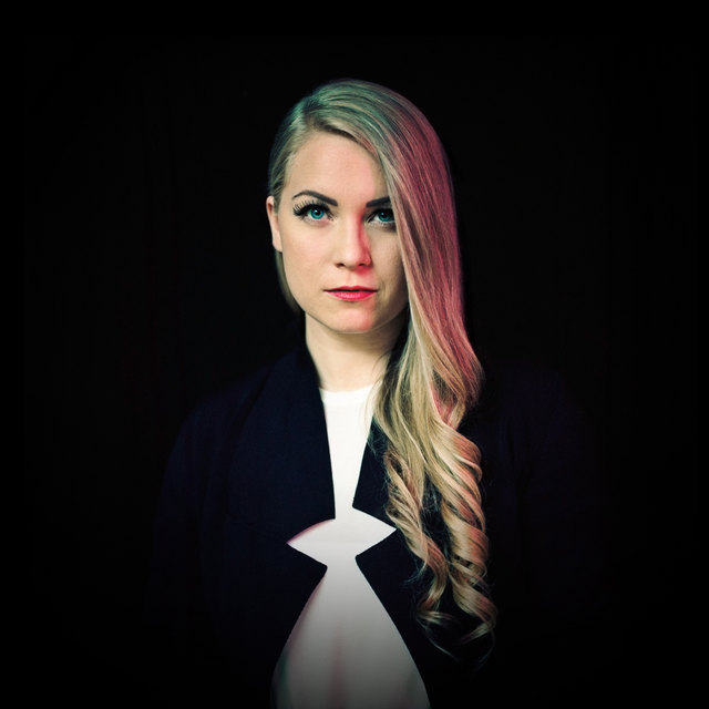 Eva Klampfer alias Lylit singt Songs aus ihrer aktuellen EP "Unknown". | Foto: Severin Koller