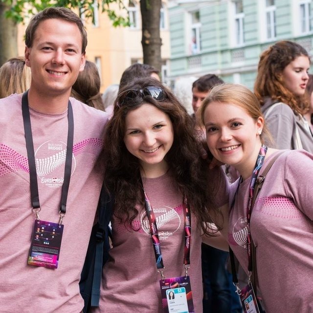 Yvonne Brandstetter (re.) mit zwei ihrer Kollegen. | Foto: Privat