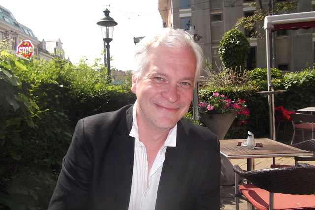 Der Schauspieler und Regisseur Michael Schefts sucht für sein "wort-ensemble" ein Theater in Währing.