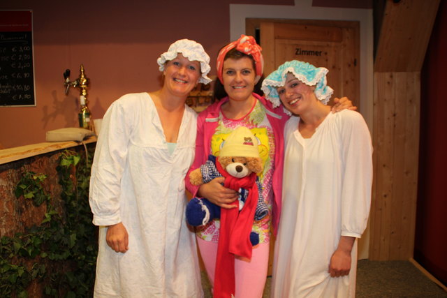 Die drei Schwestern Sofie, Lotti und Martha: Claudia Vogl, Elisabeth Karlsreiter und Brigitte Schober.