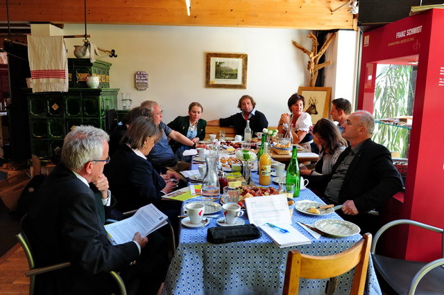 Foto 1: Pressefrühstück - Foto Franz Frühauf