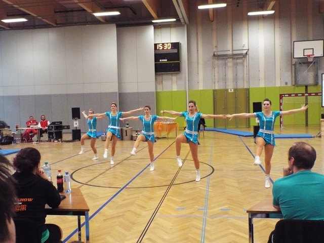 "Next Generation", Ladies Mini-Formation