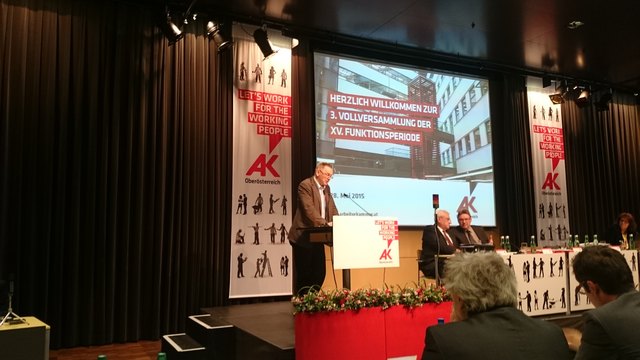 Am Donnerstag, den 28. 05. 2015 fand gemäß § 52 Absatz 1 Arbeiterkammergesetz die 3. Vollversammlung der XV. Funktionsperiode der Kammer für Arbeiter und Angestellte für Oberösterreich, im Kongresssaal der AKfOÖ in Linz, Volksgartenstraße 40, statt.