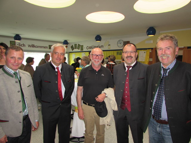 BO Elmar Monz, Direktor Heinz Kofler, Norbert Auer, LSI Stefan Prantauer und Franz Krösbacher von der Tiroler Landesregierung beim Tag der offenen Tür.
