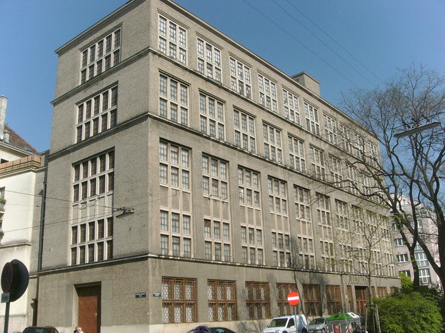 Fix ist bisher nur eines: Im Erdgeschoß des Dorotheums wird eine Tanzschule für Sehbehinderte eröffnen. | Foto: Wikipedia/Wolfgang Glock