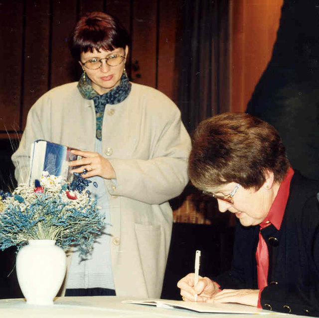 Käthe Recheis - Lesung mit Fridolin Dallinger - Klavier am 25. November 1994 bei der QULTURSzene Hörsching