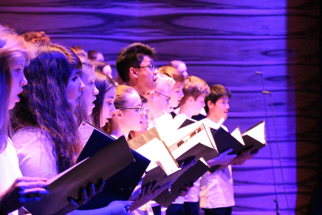 Packend: Elias - eine Koproduktion der Volksoper Wien, den Wiener Sängerknaben und dem MuTh.