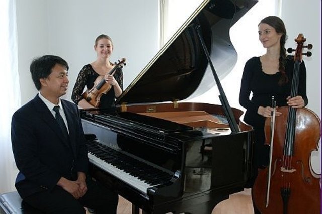 Ferdinand Bambico, Julia Vestemian, Miramis Mattitsch-Semler | Foto: Trio VIF