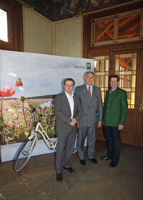 Mag. (FH) Andreas Schwarzinger – Geschäftsführer Waldviertel Tourismus, S.E. Dr. Ferdinand Trauttmansdorff – Österreichischer Botschafter in Prag, Prof. Christoph Madl, MAS – Geschäftsführer Niederösterreich-Werbung