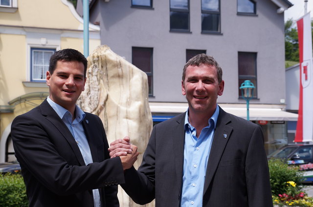 Hannes Amesbauer (li.) und Arnd Meißl, der vom Landesvorstand zum Bundesrat nominiert wurde.