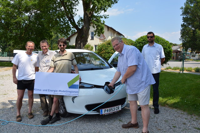 Wilfried Fichtinger (eNu), Martin Heller (Energieberatung), Christian Wagner (KEM-Nö-Süd), Joachim Köll (GGR Payerbach), Thomas Leitner (Autohaus Orthuber)