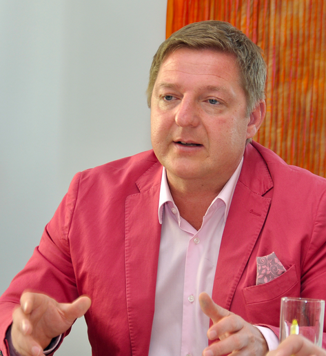 "Totalversagen der Politik." Günther Albel zur aktuellen Flüchtlingssituation