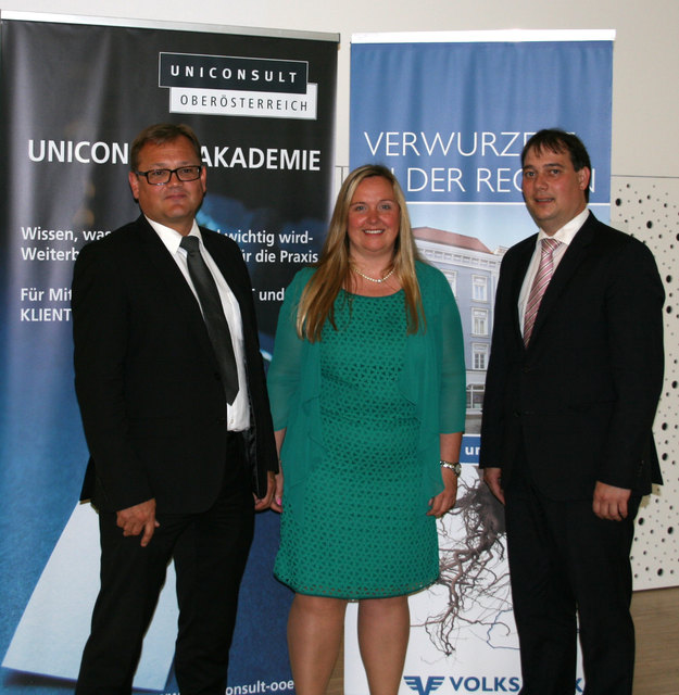 Alfred Rumpl, Karin Wallerstorfer-Rögl und Jörg Rossdorfer informierten. | Foto: Volksbank