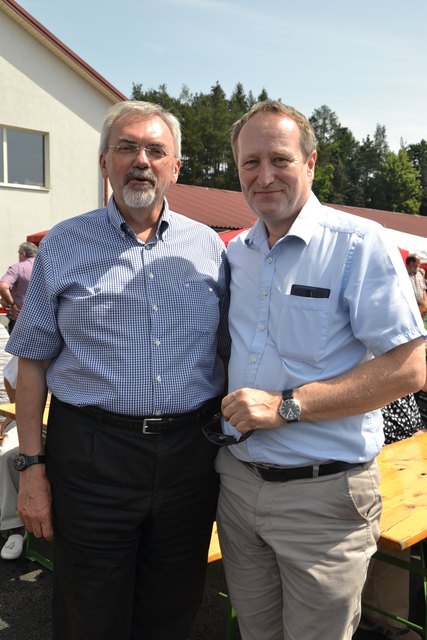 NÖ-Verkehrsplaner Friedrich Zibuschka mit Regionalberater Josef Wallenberger.