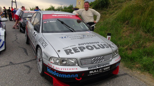 Veranstalter und Hausherr Andi Marko Audi gewann einmal mehr mit dem A4 Quattro STW die stark besetzte Tourenwagenklasse bis 2000 ccm.