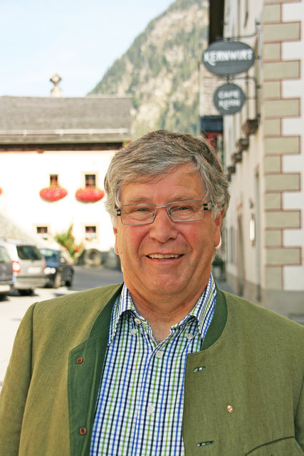 Bgm. Wolfgang Eder: "Mauterndorf zählt rund 1.750 Einwohner, die zu erhaltende Infrastruktur einer Kleinstadt spannt die Finanzlage an."