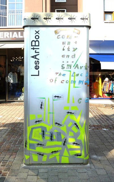 LesArtBox von Ronald Zechner (Schulkinder der 1a NMS Velden am Wörthersee), Patenschaft: Aqua Velden, Kärntner Sparkasse