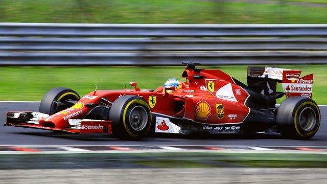 Viele italienische Fans kommen vor allem wegen der Ferrari-Piloten Sebastian Vettel und Kimi Raikonnen