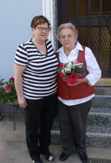 Waltraud Lackner mit Jubilarin Maria Moitz. | Foto: KK