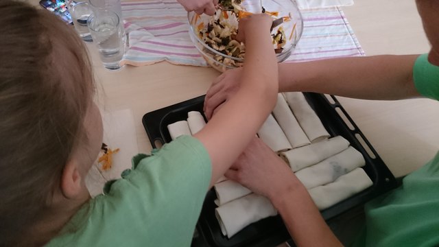 Internationale Kochabende im Familienzentrum Dialog: „E pluribus unum – aus  vielen eine Einheit!“ –  Philippinischer Kochabend am 12. 06. 2015!