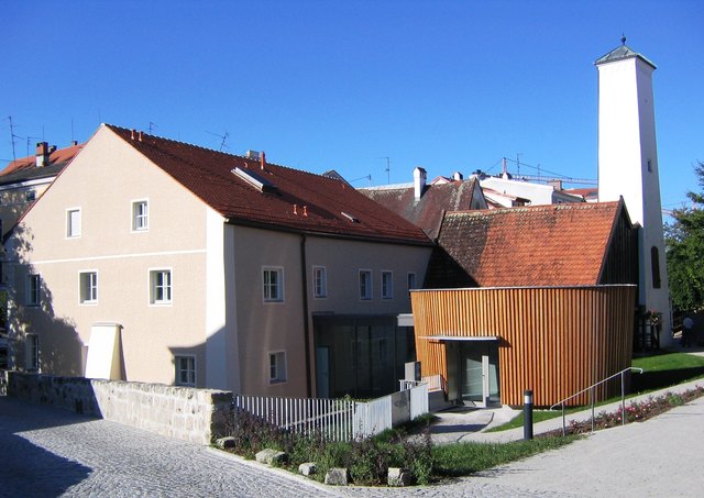 Das Vorderbad in der Braunauer Färbergasse. | Foto: Foto: Stadtamt