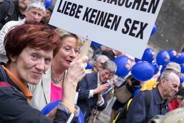 Bezirksvorsteherin Ursula Stenzel am "Marsch für die Familie"