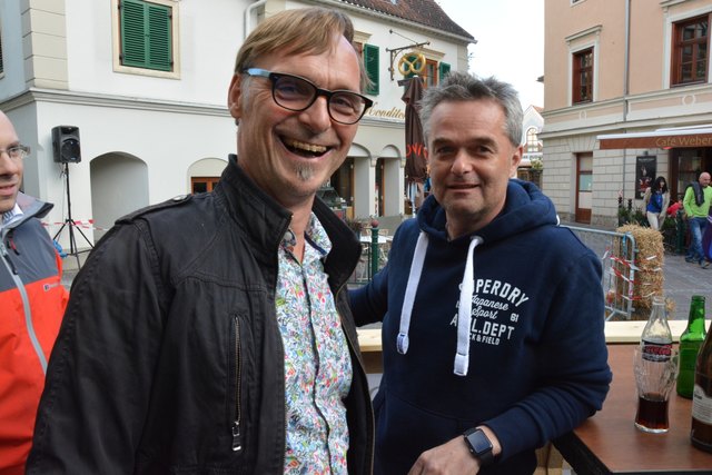 Auch Bürgermeister Erwin Eggenreich und Vizebürgermeister Ingo Reisinger waren unter den Zusehern.