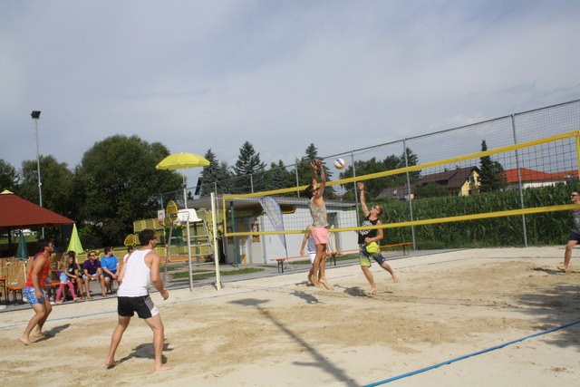 Beim Beachvolleyballturnier in Werndorf sind Zuschauer herzlich willkommen.