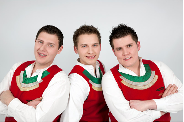 Als Hauptgruppe spielt die bekannten Zillertal-Pur ab beim Fügener Dorffest.  Außerdem gibt es einen großen Kinderbereich mit Hupfburg, Spielen, Kinderschminken...  Für jedes Kind gibt es 1 Würstel und 1 Getränk gratis. Die Landjugend Fügen, Fügenberg und Pankrazberg freuen sich auf Euer Kommen. | Foto: Zillertal Pur