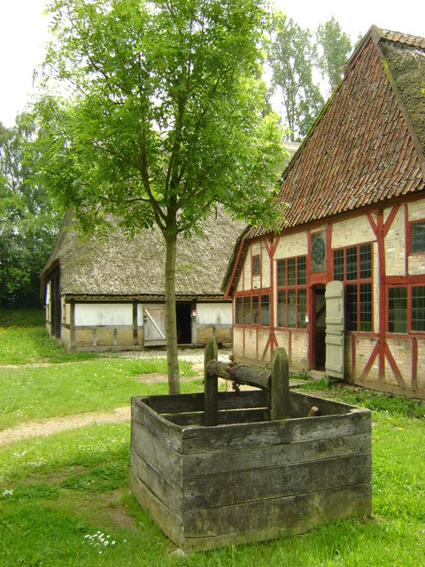 "Am Brunnen vor dem Tore..."