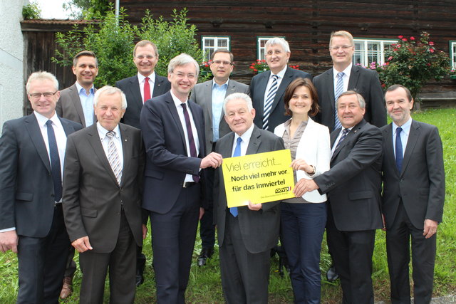 Umtriebig zeigen sich derzeit die ÖVP-Granden, die mit ihren Regions-Bilanzen durch die Lande ziehen. | Foto: Ebner