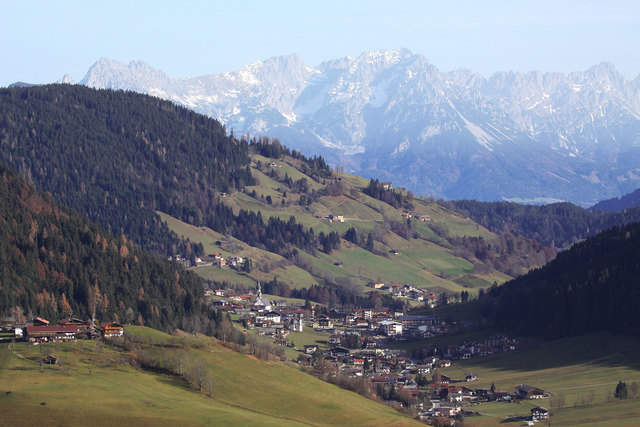 Oberau Wildschönau (IM HINTERGRUND DER WILDER KAISER)