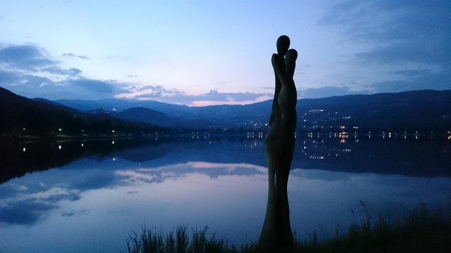 Liebespaar (Bruno Cappelletti) am Stubenbergsee