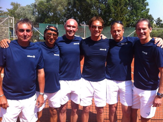 Die erfolgreiche Mannschaft des TC Rodax heuer ist: (von links nach rechts)
Bulant Jaroslav, Kastner Christian, Rodax Gerhard, Portner Wolfgang, Schleich Hannes und „Pierro“ Piermayer Manfred. | Foto: zVg