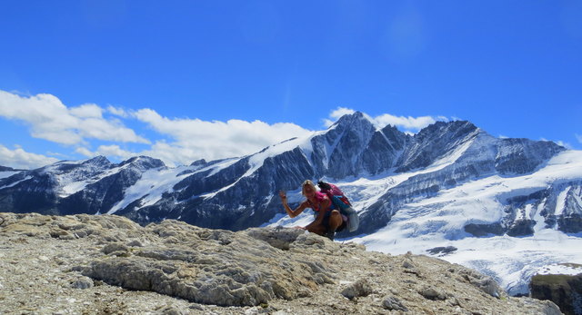 Auf 2900m auf der Oberwalder Hütte..ja do bin ich gern Daheim,den Glockner immer im Blickfeld....einfach schön