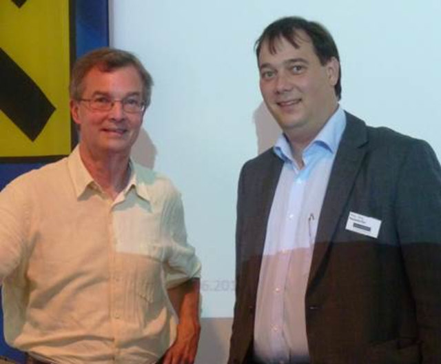 Peter Lepschi (GKK) und Jörg Rossdorfer, Geschäftsführer Uniconsult. | Foto: Uniconsult