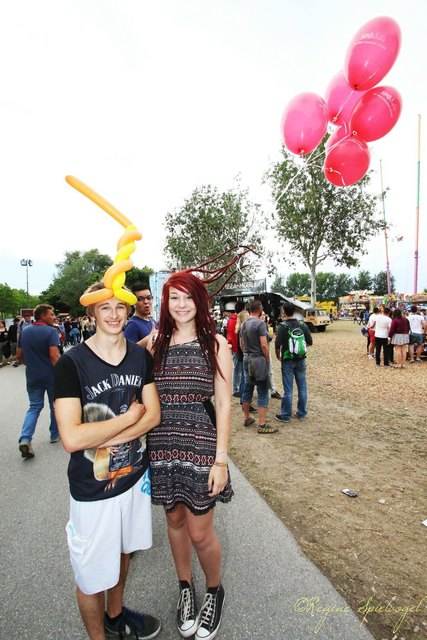 Viele Luftballone entschwebten ihren Besitzern diese jedoch waren originell festgebunden.