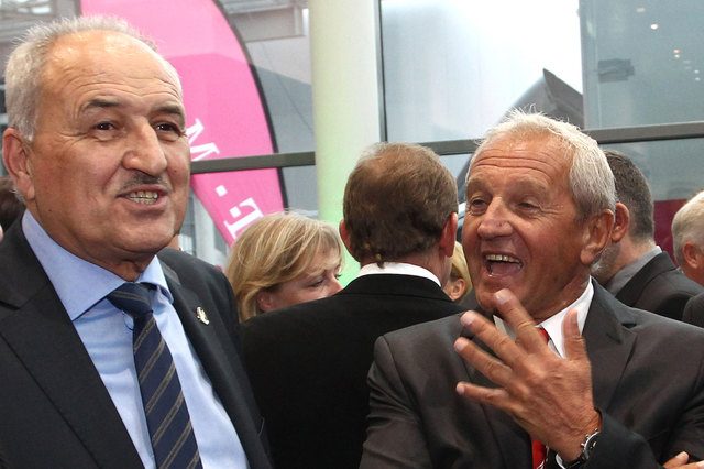 Paul Gludovatz coacht die SVR-Legenden, Heinz Hochhauser setzt auf seine Innviertler-Auswahl. | Foto: SV Ried/gepa