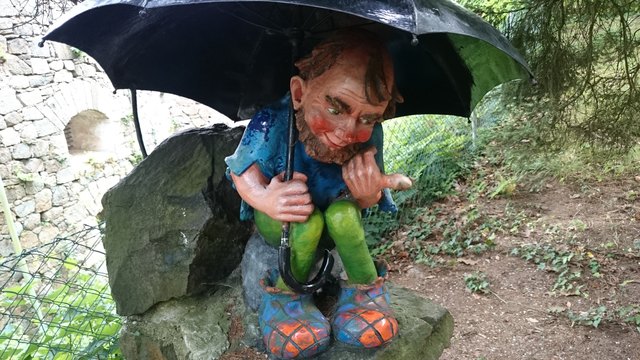"Die Macht der Vorstellungskraft macht uns grenzenlos!" John Muir (1838 - 1914) – ein kleiner Fotobericht von dem letzten gemeinsamen Besuch der Linzer Märchenwelt, nämlich der Grottenbahn am 26.Juni 2015 mit Familienzentrum Dialog!