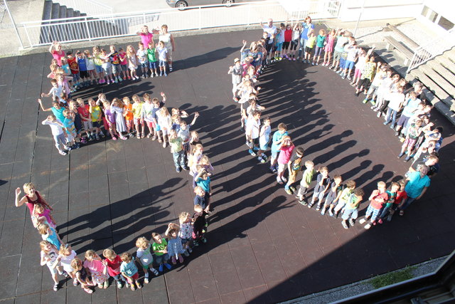 50 Jahre steht die Volksschule Elixhausen nun schon an ihrem Ort | Foto: Volksschule Elixhausen/Bürgermeister M. Kurcz